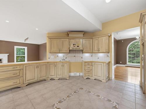 57 Lawlor Crescent, Cole Harbour, NS - Indoor Photo Showing Kitchen
