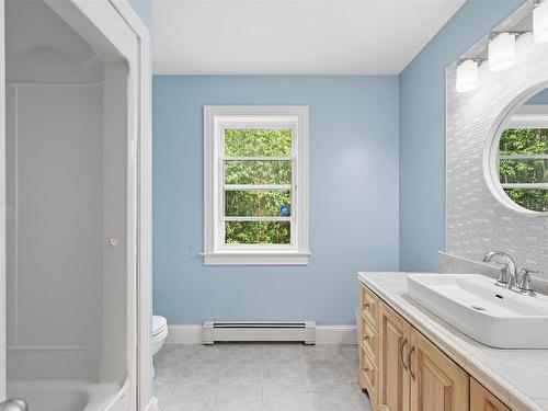 57 Lawlor Crescent, Cole Harbour, NS - Indoor Photo Showing Bathroom
