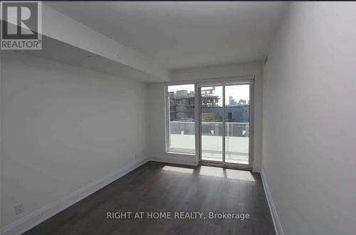 413 - 20 BRIN DRIVE , Toronto, Ontario M8X 0B2 3