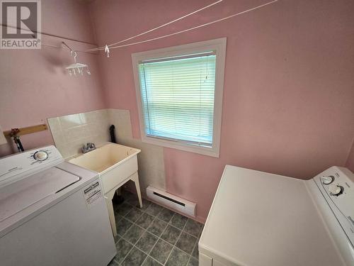 4 Second Avenue, Bishop'S Falls, NL - Indoor Photo Showing Laundry Room