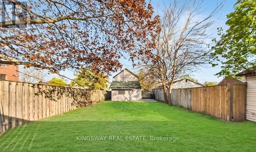 195 Randi Road, Mississauga, ON - Outdoor With Backyard