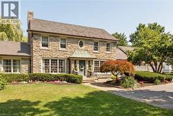 290 BRIDGEPORT Road E  Waterloo, ON N2J 2L1