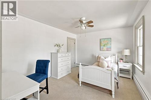 290 Bridgeport Road E, Waterloo, ON - Indoor Photo Showing Bedroom