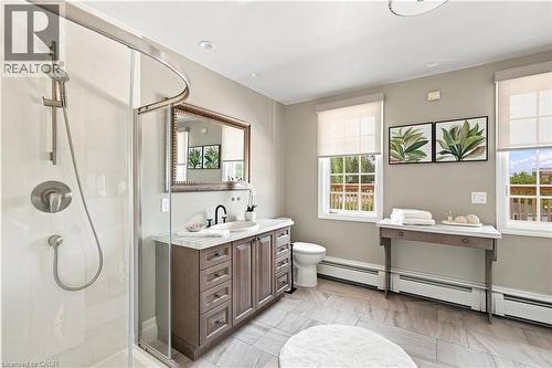 290 Bridgeport Road E, Waterloo, ON - Indoor Photo Showing Bathroom
