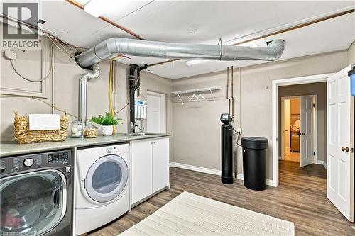 290 Bridgeport Road E, Waterloo, ON - Indoor Photo Showing Laundry Room