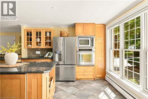 290 Bridgeport Road E, Waterloo, ON - Indoor Photo Showing Kitchen With Stainless Steel Kitchen