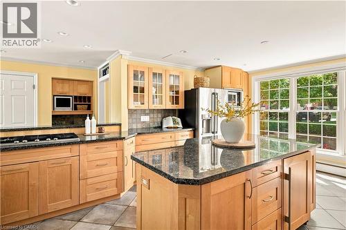 290 Bridgeport Road E, Waterloo, ON - Indoor Photo Showing Kitchen