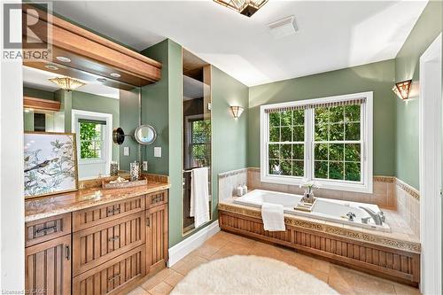 290 Bridgeport Road E, Waterloo, ON - Indoor Photo Showing Bathroom