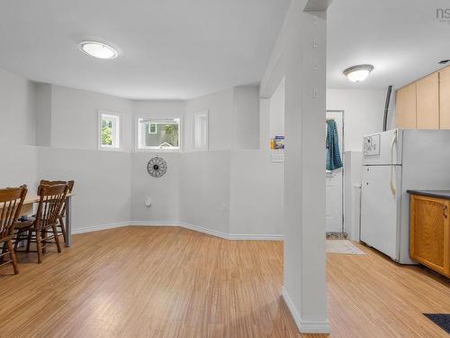 6147 Pepperell Street, Halifax, NS - Indoor Photo Showing Kitchen
