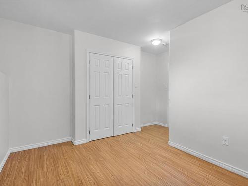 6147 Pepperell Street, Halifax, NS - Indoor Photo Showing Other Room