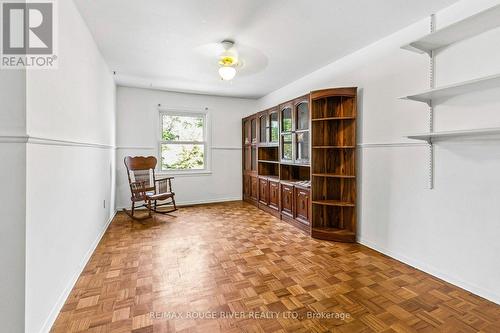 19 Tinbury Place, Toronto, ON - Indoor