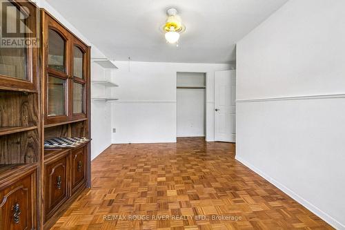 19 Tinbury Place, Toronto, ON - Indoor