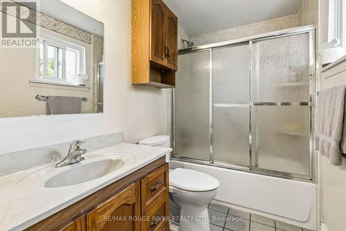 19 Tinbury Place, Toronto, ON - Indoor Photo Showing Bathroom
