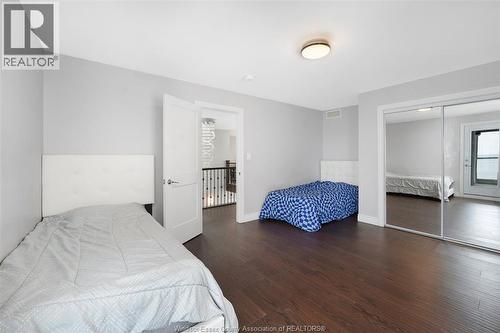 300 Shoreview Circle, Windsor, ON - Indoor Photo Showing Bedroom