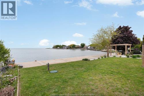 300 Shoreview Circle, Windsor, ON - Outdoor With Body Of Water With View