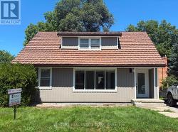 6 SULLIVAN DRIVE New Tecumseth, ON L0G 1W0
