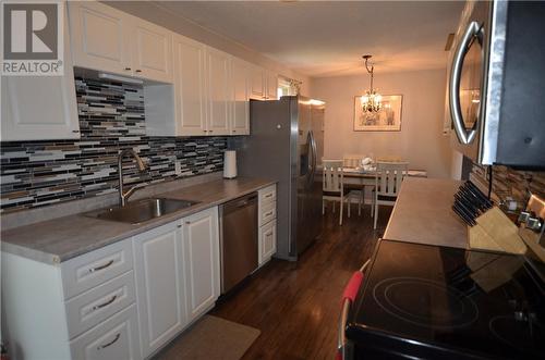 193 Catherine Drive, Garson, ON - Indoor Photo Showing Kitchen