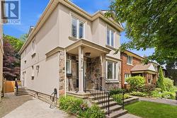 214 SUTHERLAND DRIVE  Toronto, ON M4G 1J2