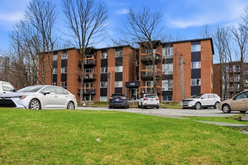 Front of Structure - 203-4798 Rue De Gaspé, Sherbrooke (Brompton/Rock Forest/Saint-Élie/Deauville), QC - Outdoor With Facade