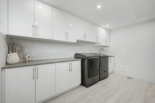 Salle de lavage - 89 Ch. St-André, Saint-Jean-Sur-Richelieu, QC - Indoor