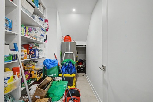 Rangement - 89 Ch. St-André, Saint-Jean-Sur-Richelieu, QC - Indoor With Storage