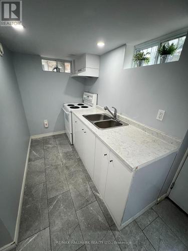 #BASEMENT - 102 BARTON AVENUE , Toronto, Ontario M6G 1P6 2
