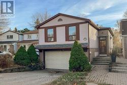 UPPER - 57 LILLOOET CRESCENT Richmond Hill, ON L4C 5A6