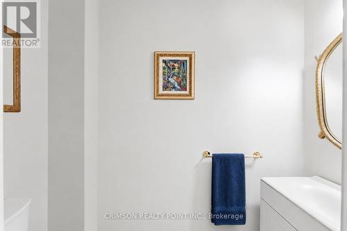 1406 Upper Sherman Avenue, Hamilton, ON - Indoor Photo Showing Bathroom