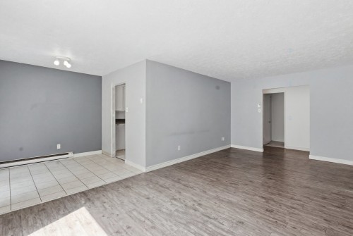 Overall view - 205-4798 Rue De Gaspé, Sherbrooke (Brompton/Rock Forest/Saint-Élie/Deauville), QC - Indoor Photo Showing Other Room