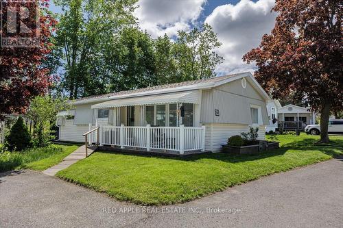 30 FLORA COURT  Innisfil, ON L9S 1R4