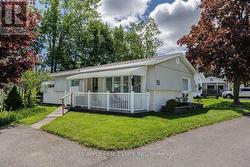 30 FLORA COURT  Innisfil, ON L9S 1R4