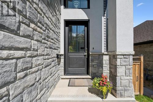 46 Washington Street, Brant (Paris), ON - Outdoor