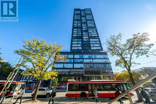 1403 - 203 COLLEGE STREET  Toronto, ON M5T 1P9