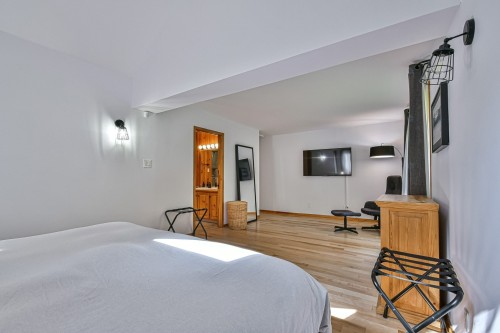 Chambre à coucher principale - 109 Ch. Des Outardes, Mont-Blanc, QC - Indoor Photo Showing Bedroom