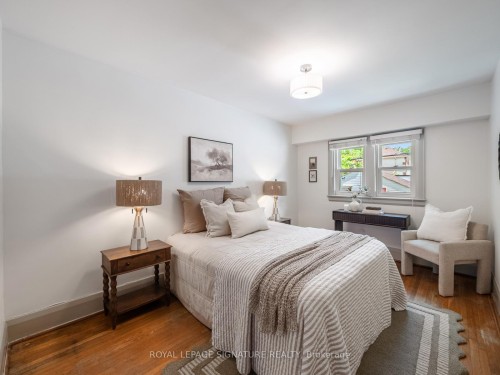 37 Chilton Road, Toronto, ON - Indoor Photo Showing Bedroom