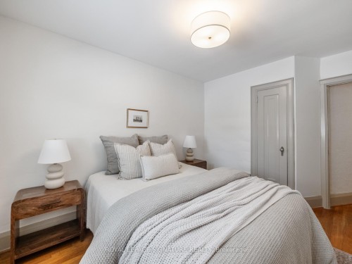 37 Chilton Road, Toronto, ON - Indoor Photo Showing Bedroom