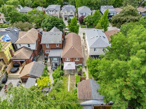 37 Chilton Road, Toronto, ON - Outdoor