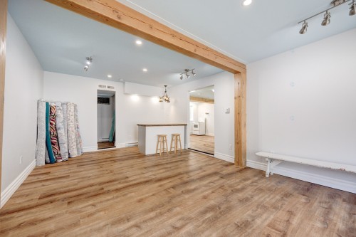 Salle d'eau - 447  - 453 Ch. Pierre-Péladeau, Sainte-Adèle, QC - Indoor Photo Showing Other Room