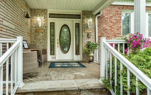 2 Hillcrest Drive, Toronto, ON - Outdoor