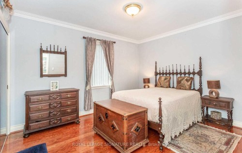 2 Hillcrest Drive, Toronto, ON - Indoor Photo Showing Bedroom