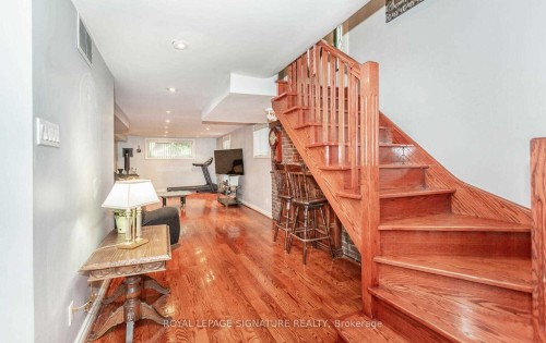 2 Hillcrest Drive, Toronto, ON - Indoor Photo Showing Other Room