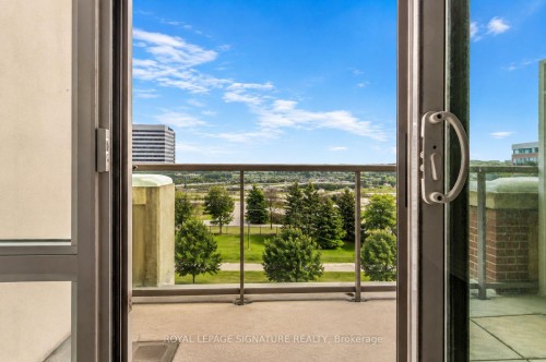 408-39 Upper Duke Crescent, Markham, ON -  With View