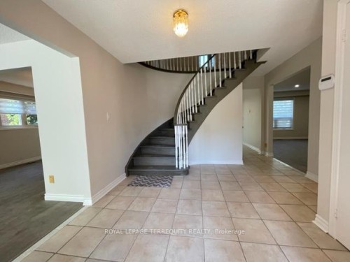 743 Fieldstone Road, Mississauga, ON - Indoor Photo Showing Other Room