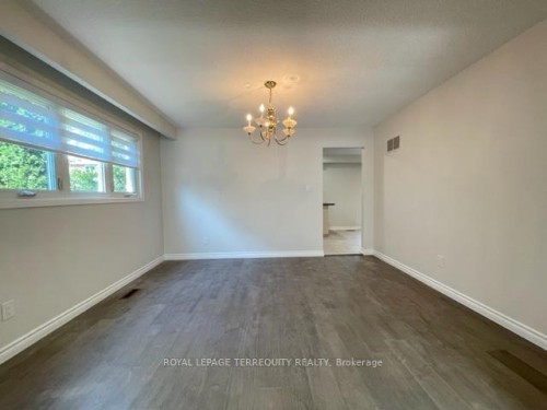 743 Fieldstone Road, Mississauga, ON - Indoor Photo Showing Other Room