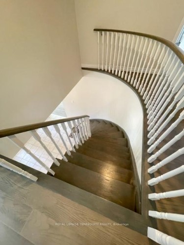 743 Fieldstone Road, Mississauga, ON - Indoor Photo Showing Other Room