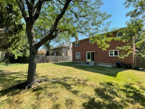 743 Fieldstone Road, Mississauga, ON - Outdoor