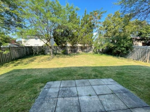 743 Fieldstone Road, Mississauga, ON - Outdoor With Backyard