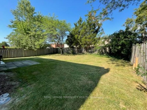 743 Fieldstone Road, Mississauga, ON - Outdoor