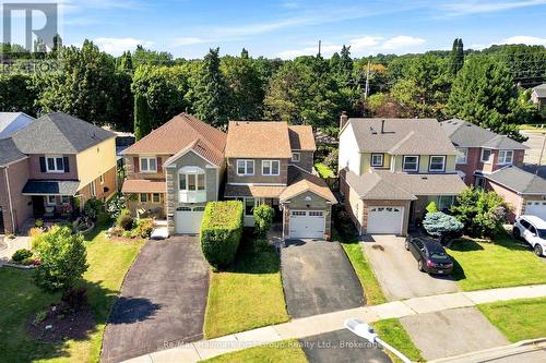 868 WHITE ASH DRIVE  Whitby (Williamsburg), ON L1N 4K4