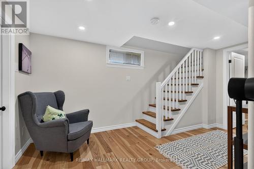 2110 Blossom Drive, Ottawa, ON - Indoor